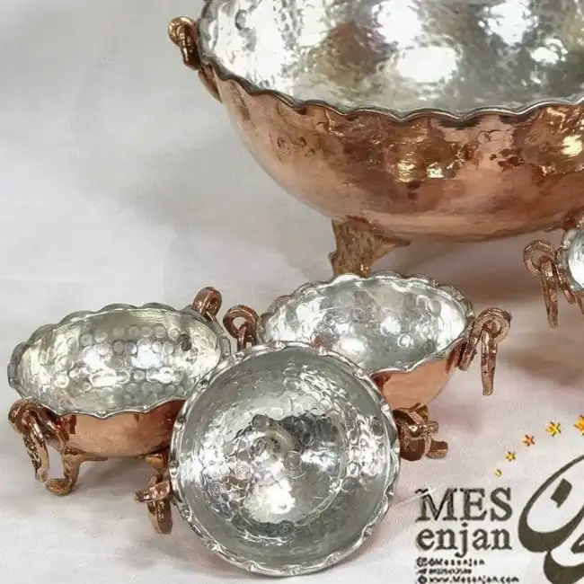 پیاله گوشواره دار مسی پیاله گوشواره دار مسی