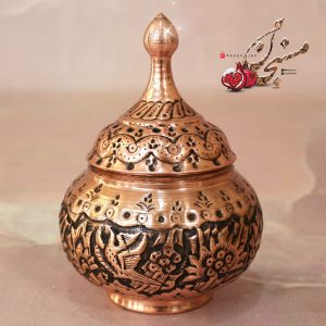 قندان سیاه قلم گنبدی درب دار