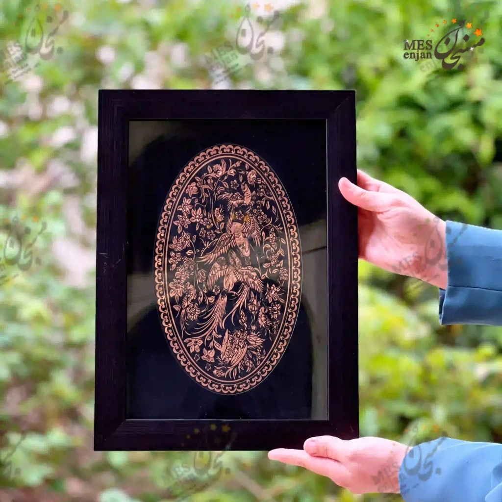 تابلو مسی طرح بیضی دیوارکوب