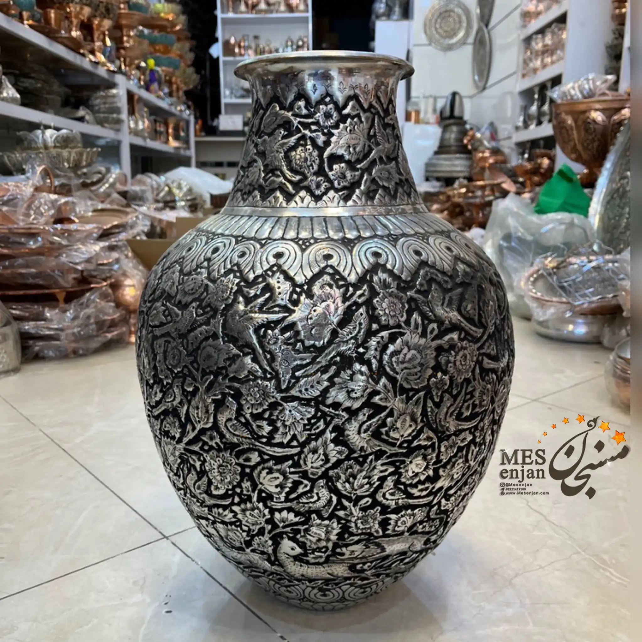 white-handpainted-vase-70cm گلدان سفید قلم 70 سانتی